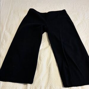 Eileen Fisher Black cropped pants